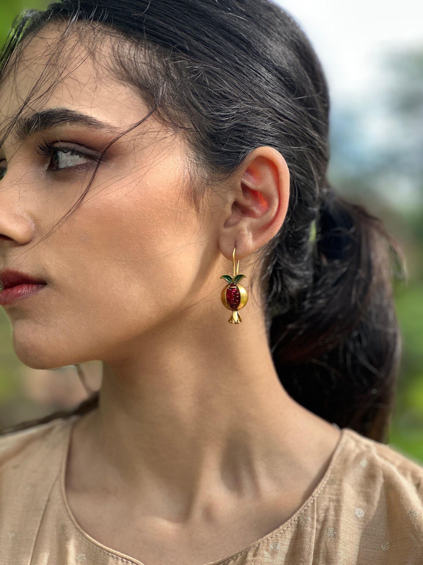 Anar Earrings