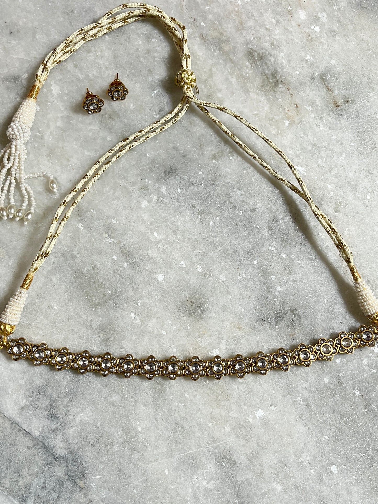 Preyasi Choker